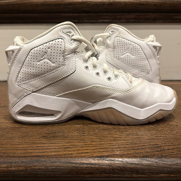 JORDAN B’LOYAL KIDS - Size 4.5 Y - Picture 6 of 9